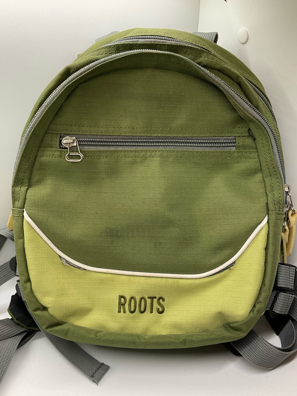 Canadian brand ROOTS Two-Tone Olive/Lime/Grey Green Mini Hiking Backpack